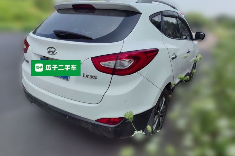 Used Hyundai ix35 2013 2.0L Automatic Two-Wheel Drive Smart GLS China IV Standard Rear Right 45 Deg