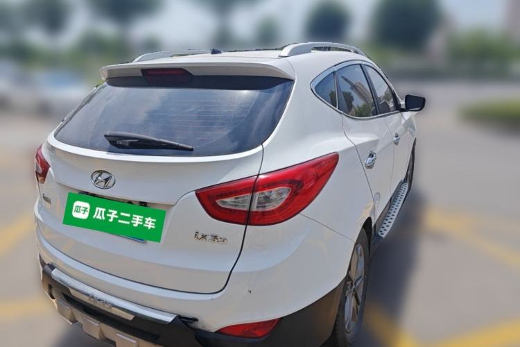 Used Hyundai ix35 2013 2.0L Automatic Two-Wheel Drive Smart GLS China IV Standard Rear Right 45 Deg