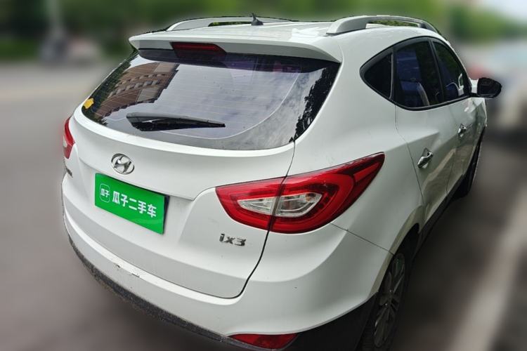 Used Hyundai ix35 2013 2.0L Automatic Two-Wheel Drive Smart GLS China V Standard Rear Right 45 Deg