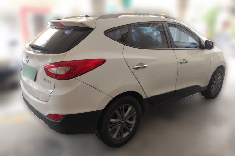 Used Hyundai ix35 2013 2.0L Automatic Two-Wheel Drive Smart GLS China IV Standard Rear Right 45 Deg