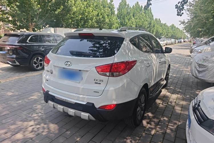 Used Hyundai ix35 2013 2.0L Automatic Two-Wheel Drive Comfort GL China V Standard Rear Right 45 Deg