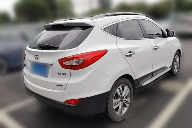 Used Hyundai ix35 2013 2.4L Automatic Two-Wheel Drive Leading GLX China V Standard Rear Right 45 Deg