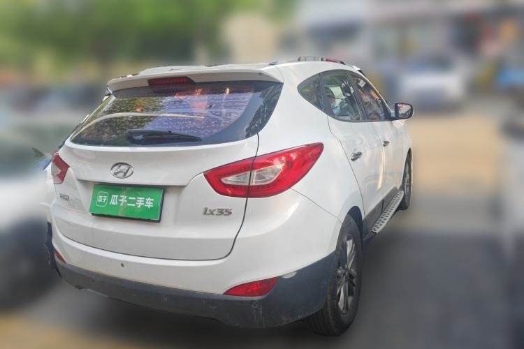 Used Hyundai ix35 2013 2.0L Automatic Two-Wheel Drive Smart GLS China IV Standard Rear Right 45 Deg