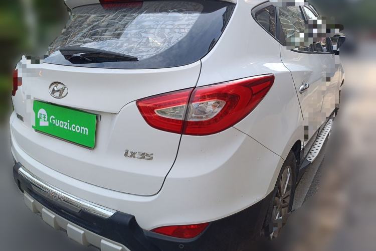 Used Hyundai ix35 2013 2.0L Automatic Two-Wheel Drive Smart GLS China IV Standard Rear Right 45 Deg