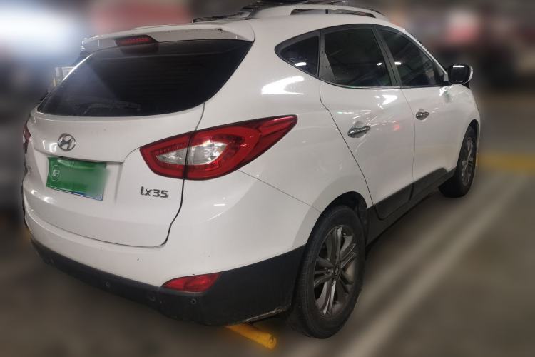 Used Hyundai ix35 2013 2.0L Automatic Two-Wheel Drive Smart GLS China V Standard Rear Right 45 Deg