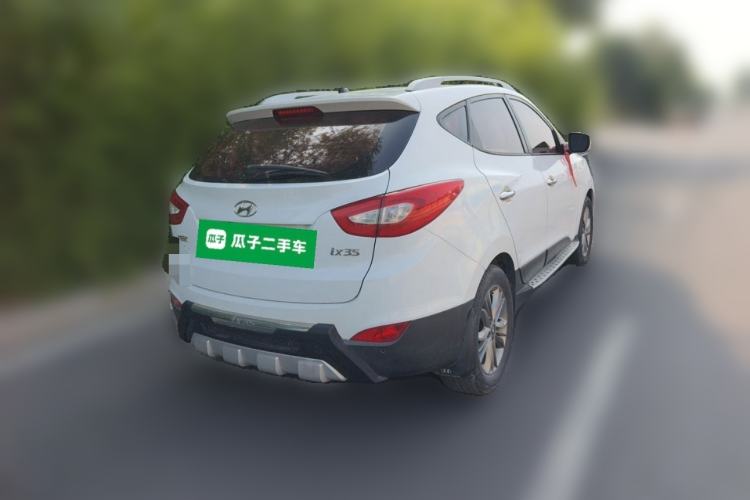 Used Hyundai ix35 2013 2.0L Automatic Two-Wheel Drive Smart GLS China IV Standard Rear Right 45 Deg