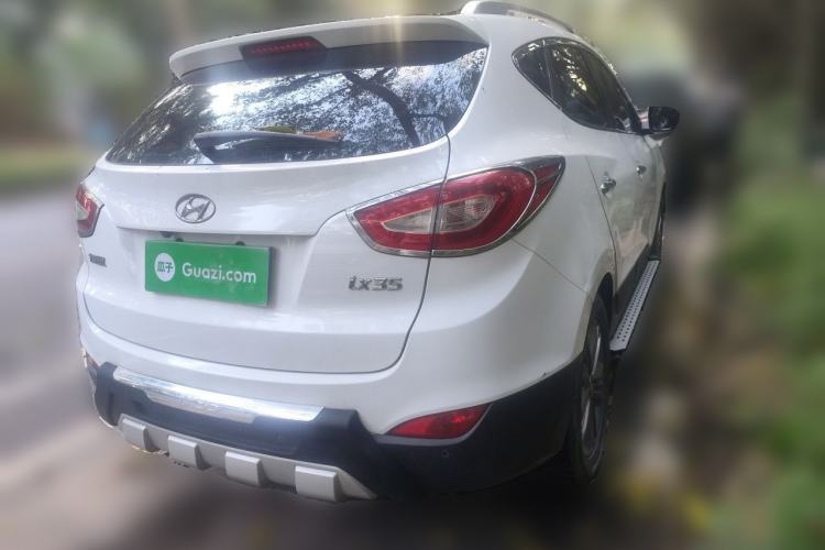 Used Hyundai ix35 2013 2.0L Automatic Two-Wheel Drive Smart GLS China IV Standard Rear Right 45 Deg