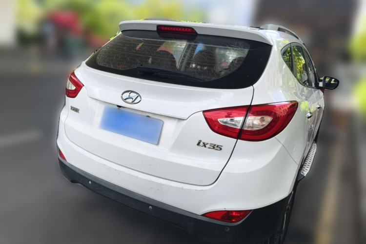 Used Hyundai ix35 2013 2.0L Automatic Two-Wheel Drive Smart GLS China V Standard Rear Right 45 Deg