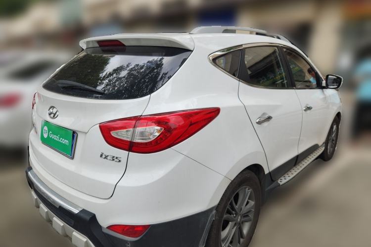 Used Hyundai ix35 2013 2.0L Automatic Two-Wheel Drive Smart GLS China IV Standard Rear Right 45 Deg