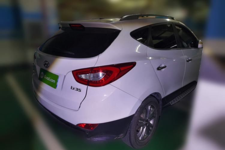 Used Hyundai ix35 2013 2.0L Automatic Two-Wheel Drive Smart GLS China IV Standard Rear Right 45 Deg