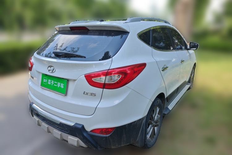 Used Hyundai ix35 2013 2.0L Automatic Two-Wheel Drive Smart GLS China IV Standard Rear Right 45 Deg