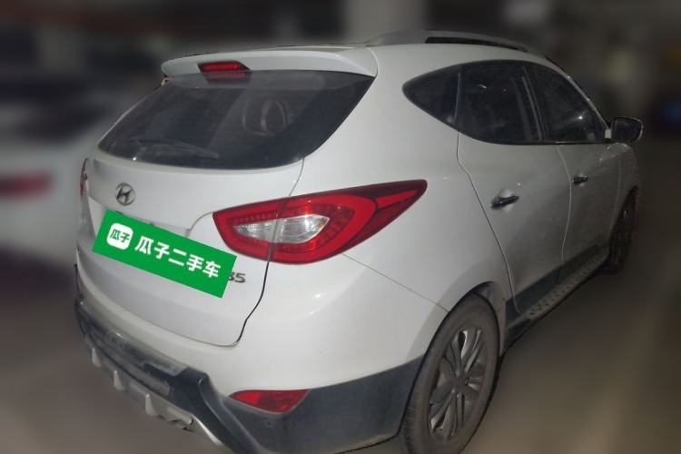 Used Hyundai ix35 2013 2.0L Automatic Two-Wheel Drive Smart GLS China V Standard Rear Right 45 Deg
