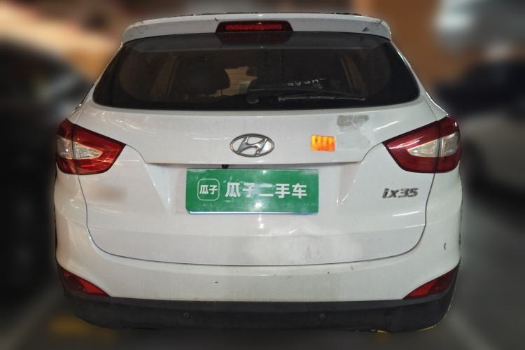 Used Hyundai ix35 2013 2.0L Automatic Two-Wheel Drive Smart GLS China IV Standard Rear
