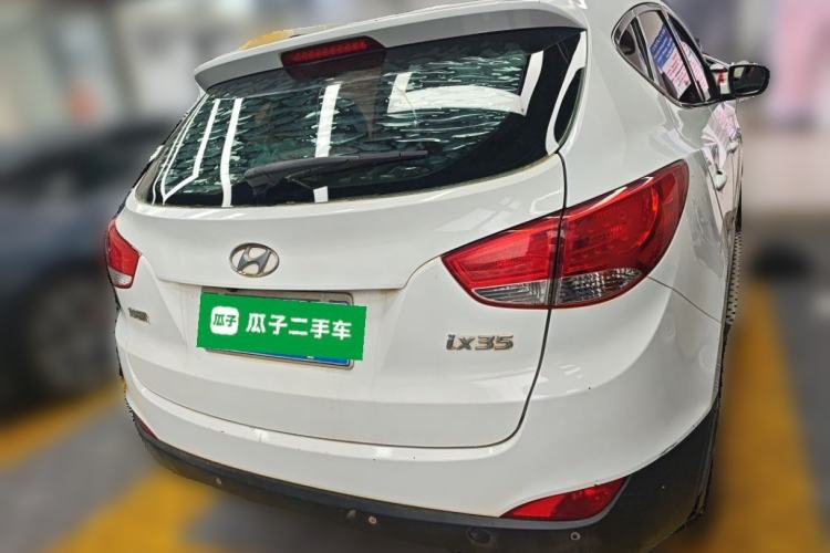Used Hyundai ix35 2013 2.0L Automatic 2WD Comfort GL China IV Standard Rear
