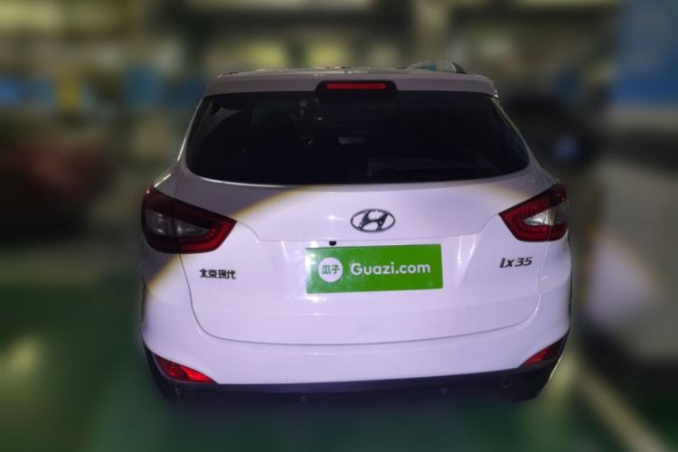 Used Hyundai ix35 2013 2.0L Automatic Two-Wheel Drive Smart GLS China IV Standard Rear