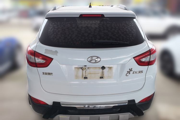 Used Hyundai ix35 2013 2.0L Automatic Two-Wheel Drive Smart GLS China IV Standard Rear