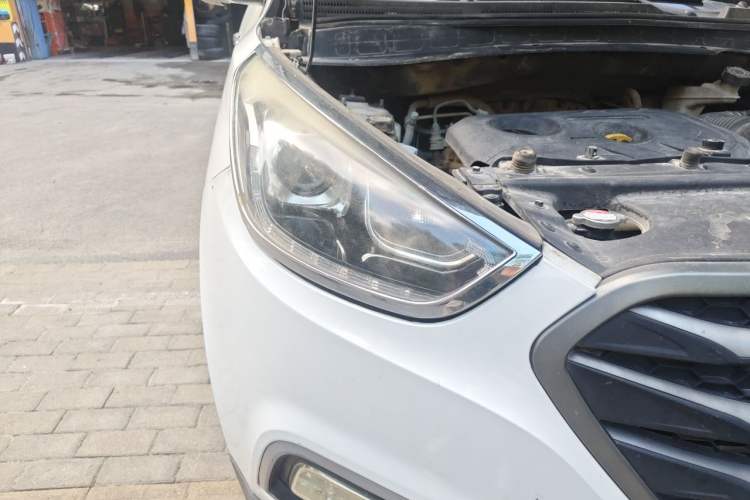 Used Hyundai ix35 2013 2.0L Manual 2WD Comfort GL China IV Standard Right Front Headlight