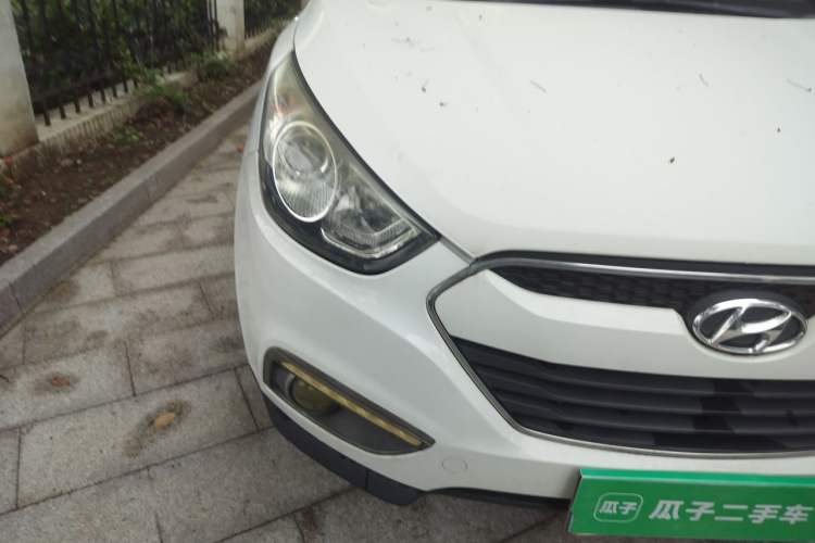 Used Hyundai ix35 2013 2.0L Automatic Two-Wheel Drive Smart GLS China IV Standard Right Front Headlight