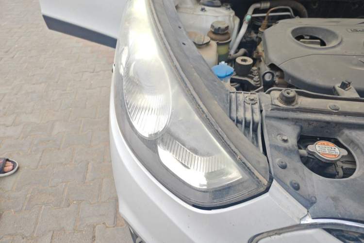Used Hyundai ix35 2013 2.0L Automatic Two-Wheel Drive Smart GLS China IV Standard Right Front Headlight