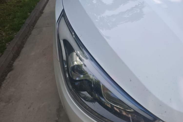 Used Hyundai ix35 2013 2.0L Automatic Two-Wheel Drive Leading GLX China V Emission Standard Right Front Headlight