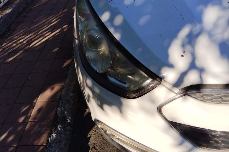 Used Hyundai ix35 2013 2.0L Automatic Two-Wheel Drive Smart GLS China IV Standard Right Front Headlight