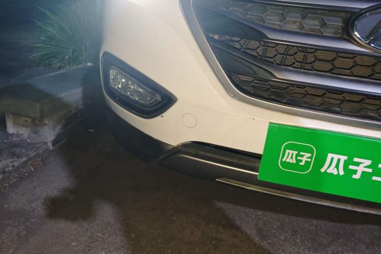 Used Hyundai ix35 2013 2.4L Automatic Two-Wheel Drive Leading GLX China V Standard Right Front Headlight