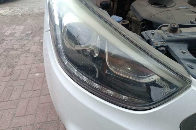 Used Hyundai ix35 2013 2.0L Automatic Two-Wheel Drive Smart GLS China IV Standard Right Front Headlight