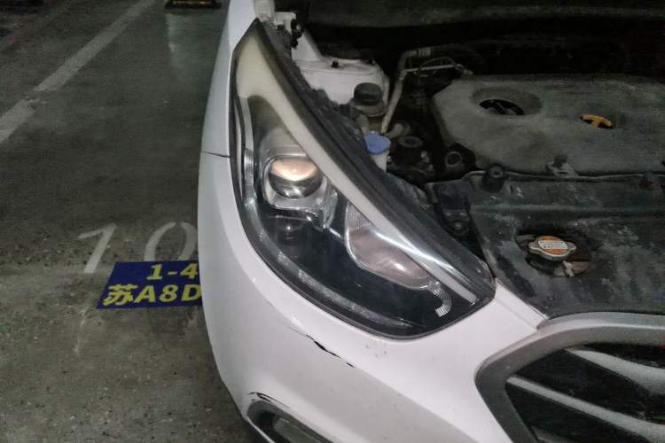 Used Hyundai ix35 2013 2.0L Automatic Two-Wheel Drive Smart GLS China V Standard Right Front Headlight