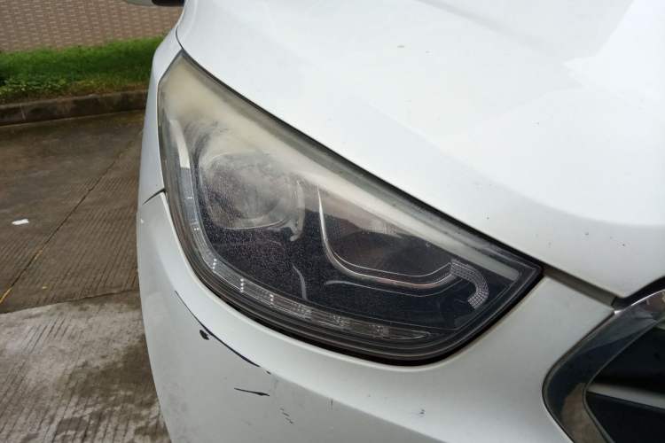 Used Hyundai ix35 2013 2.0L Automatic Two-Wheel Drive Smart GLS China V Standard Right Front Headlight