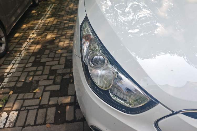 Used Hyundai ix35 2013 2.0L Automatic Two-Wheel Drive Smart GLS China V Standard Right Front Headlight