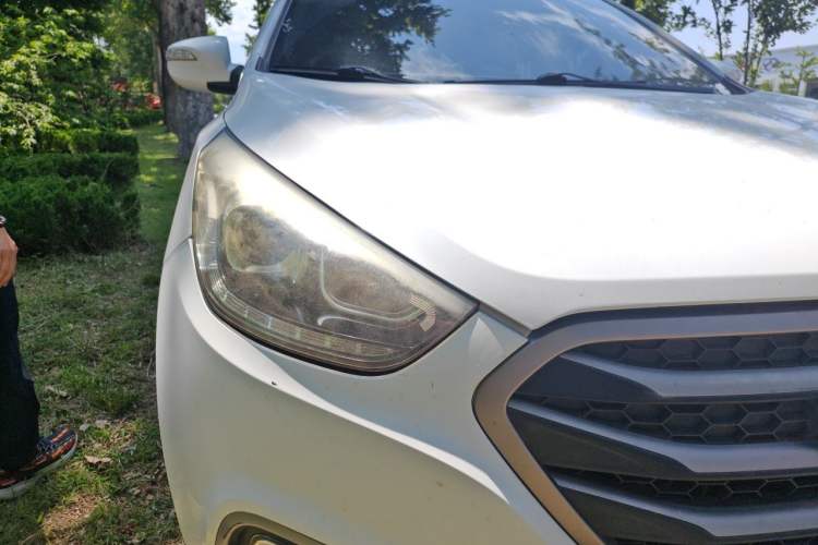 Used Hyundai ix35 2013 2.0L Automatic Two-Wheel Drive Smart GLS China IV Standard Right Front Headlight
