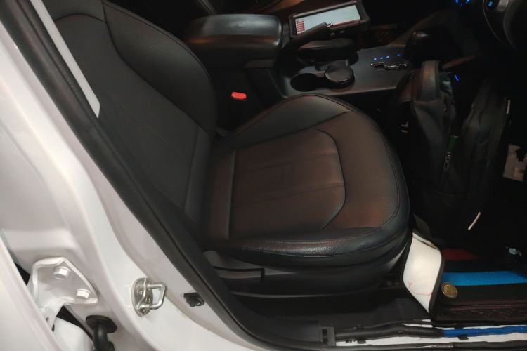 Used Hyundai ix35 2013 2.0L Automatic Two-Wheel Drive Smart GLS China IV Standard Right Front Seat