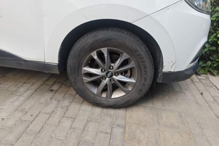 Used Hyundai ix35 2013 2.0L Manual 2WD Comfort GL China IV Standard Right Front Wheel Hub