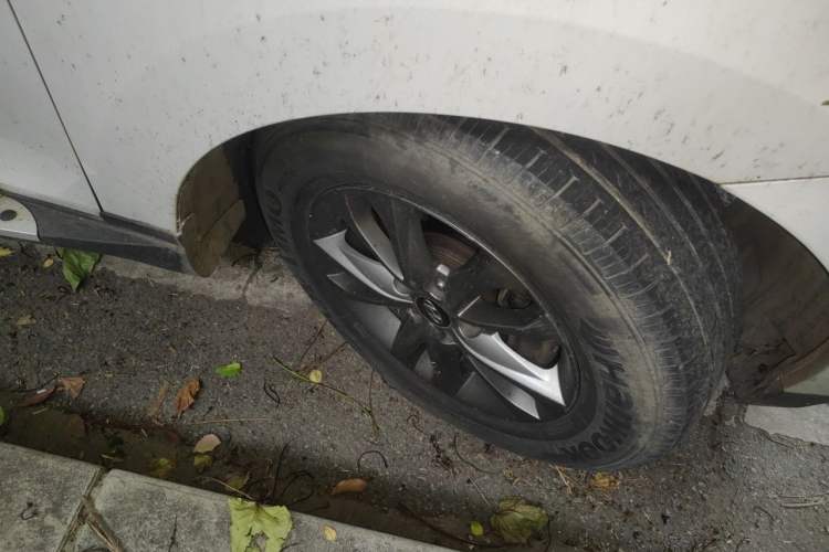Used Hyundai ix35 2013 2.0L Automatic 2WD Comfort GL China IV Standard Right Front Wheel Hub