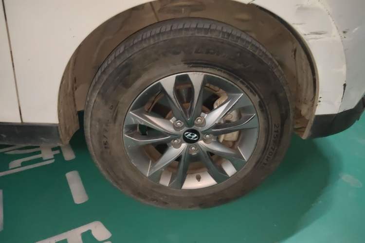 Used Hyundai ix35 2013 2.0L Manual 2WD Comfort GL China IV Standard Right Front Wheel Hub