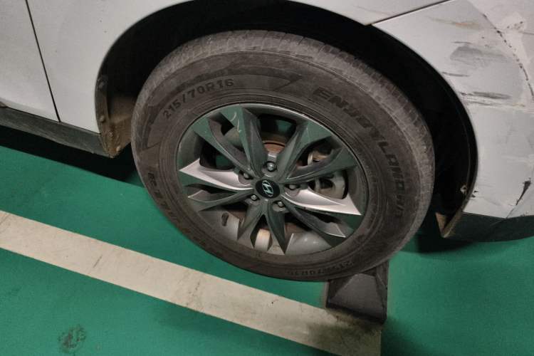 Used Hyundai ix35 2013 2.0L Manual 2WD Comfort GL China IV Standard Right Front Wheel Hub