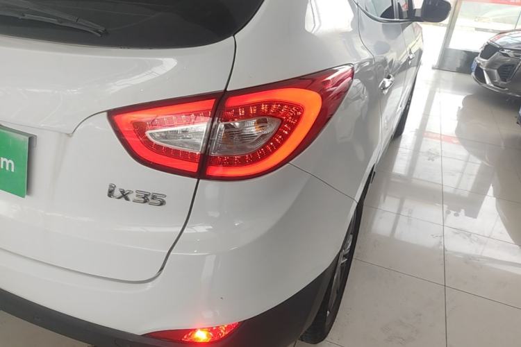 Used Hyundai ix35 2013 2.0L Automatic Two-Wheel Drive Smart GLS China V Standard Right Rear Taillight