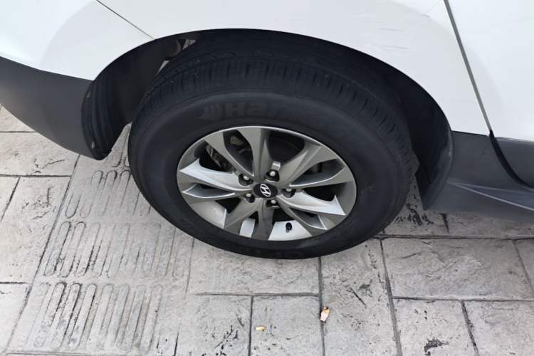 Used Hyundai ix35 2013 2.0L Automatic 2WD Comfort GL China IV Standard Right Rear Wheel Hub