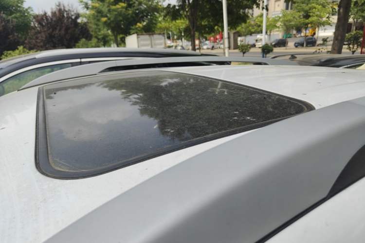 Used Hyundai ix35 2013 2.0L Automatic Two-Wheel Drive Smart GLS China IV Standard Roof
