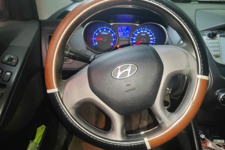 Used Hyundai ix35 2013 2.0L Automatic 2WD Comfort GL China IV Standard Steering Wheel