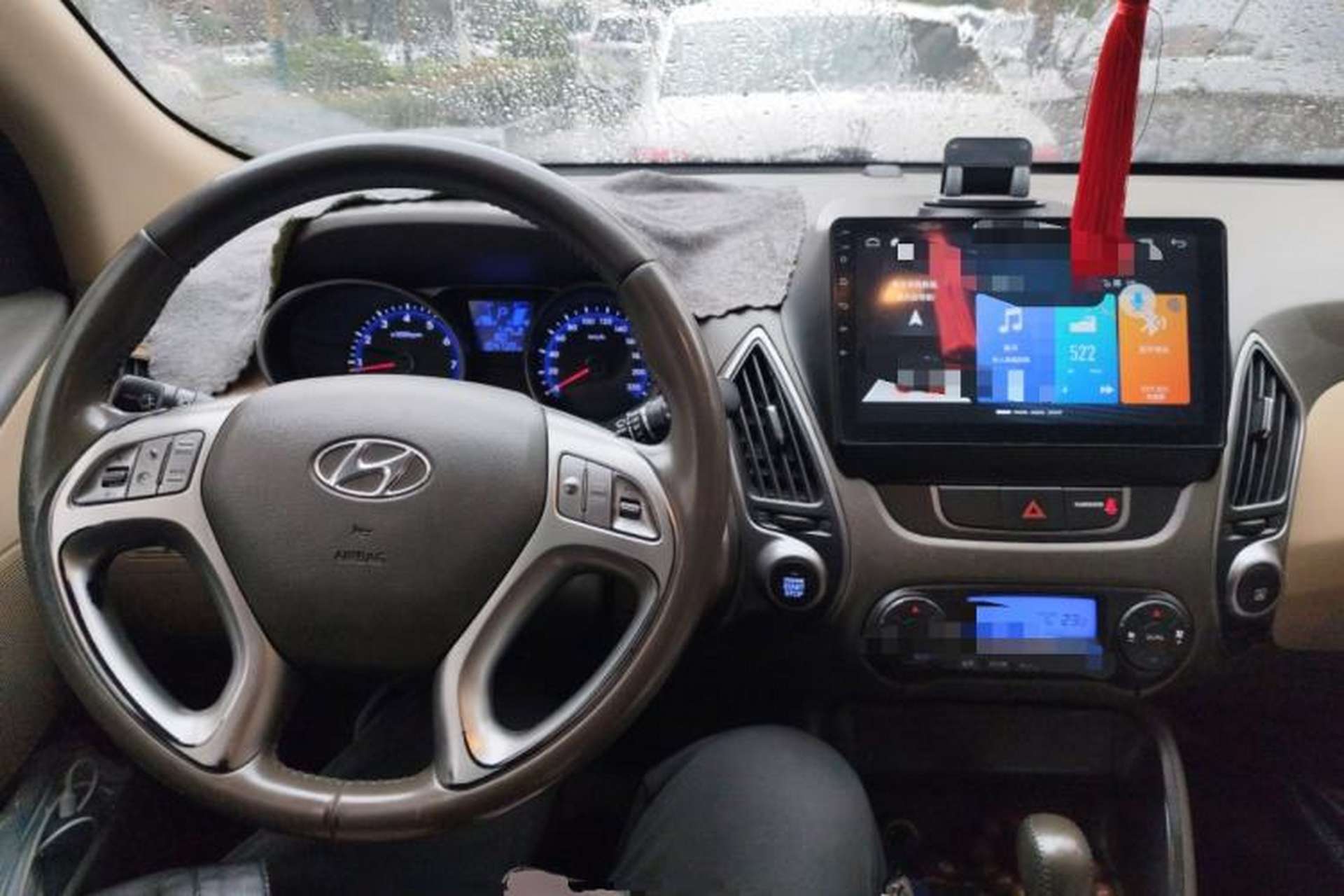 Used Hyundai ix35 2013 2.0L Automatic Two-Wheel Drive Smart GLS China IV Standard Steering Wheel
