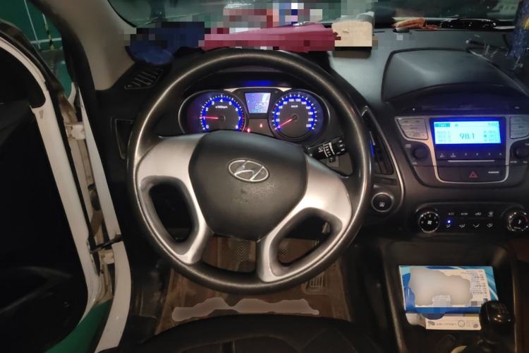 Used Hyundai ix35 2013 2.0L Manual 2WD Comfort GL China IV Standard Steering Wheel