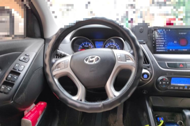Used Hyundai ix35 2013 2.0L Automatic 2WD Comfort GL China IV Standard Steering Wheel