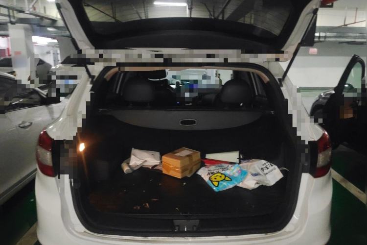 Used Hyundai ix35 2013 2.0L Automatic Two-Wheel Drive Smart GLS China IV Standard Trunk