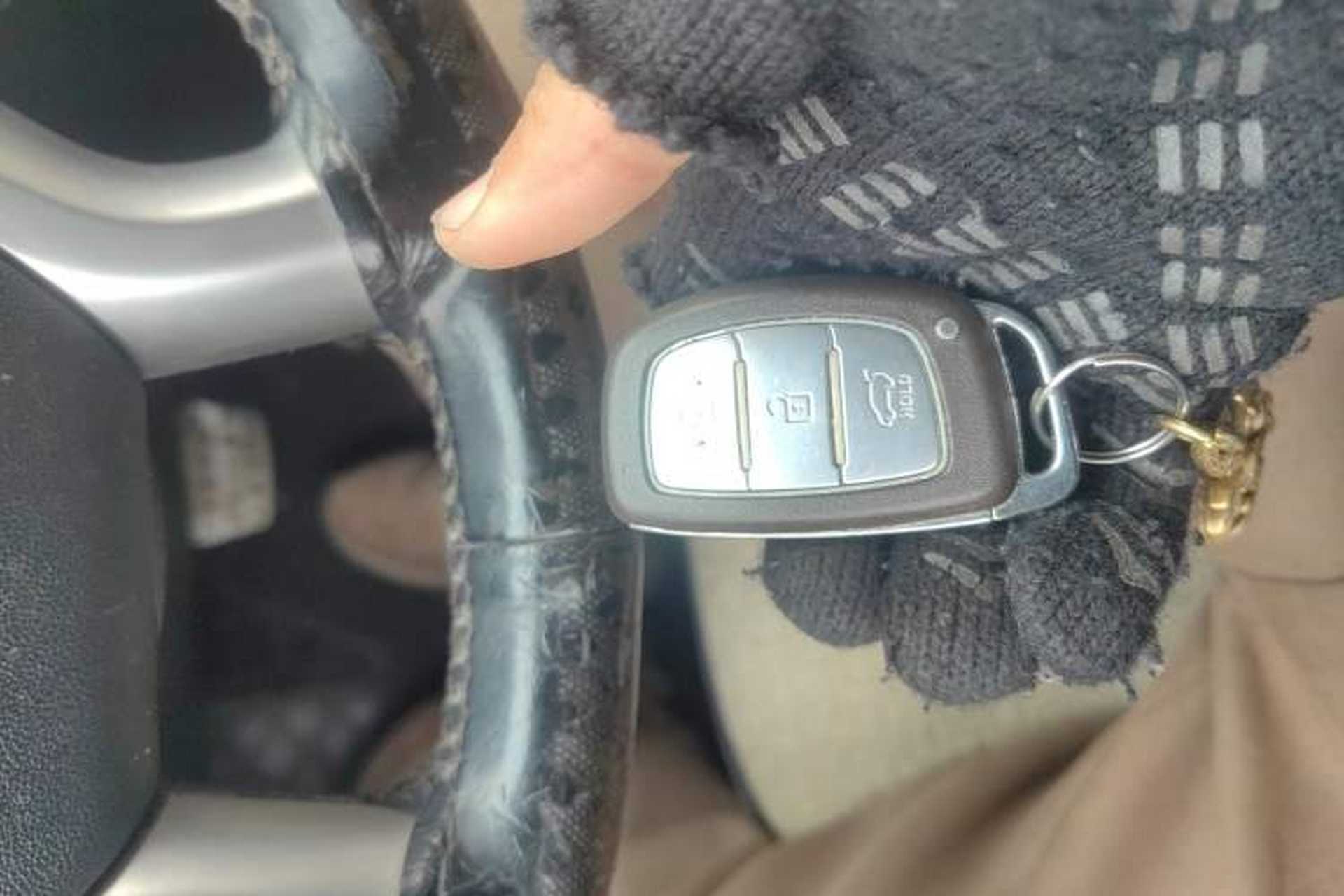 Used Hyundai ix35 2013 2.0L Automatic 4x4 Intelligent GLS China IV Standard Vehicle Key