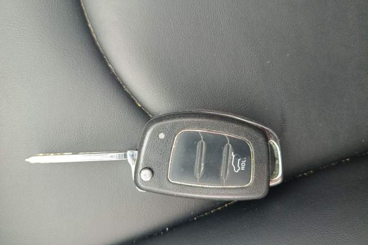 Used Hyundai ix35 2013 2.0L Automatic 2WD Comfort GL China IV Standard Vehicle Key