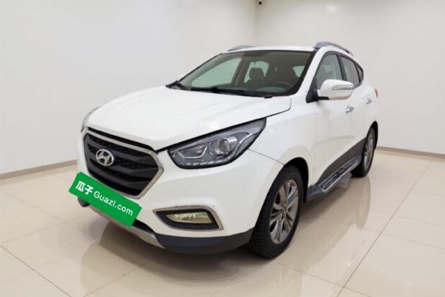 Hyundai ix35 2013 2.0L Automatic Two-Wheel Drive Smart GLS China IV Standard de segunda mano