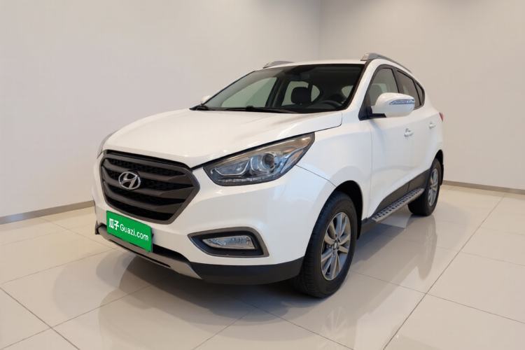Ojetý Hyundai ix35 2013 2.0L Manual 2WD Comfort GL China IV Standard Guazi used car, China used car export, Used car for sale, Used  cars, Cheapest cars for sale
