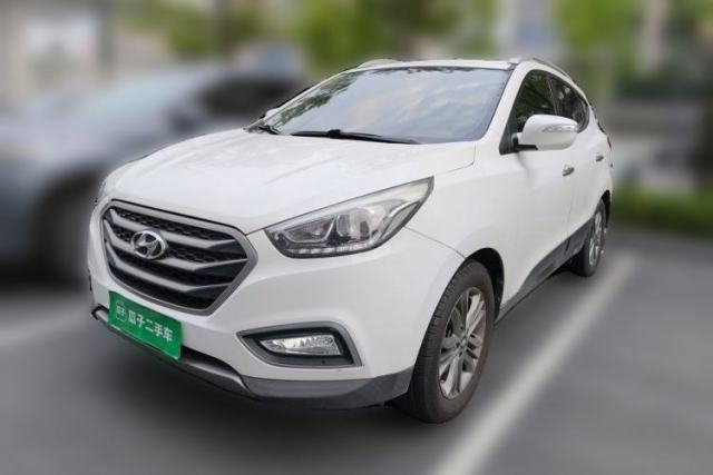 Used Hyundai ix35 2013 2.0L Automatic Two-Wheel Drive Smart GLS China IV Standard