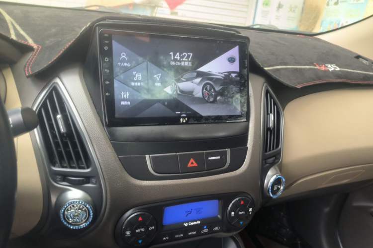 Used Hyundai ix35 2013 2.0L Automatic Two-Wheel Drive Smart GLS China IV Standard Audio And AC Panel